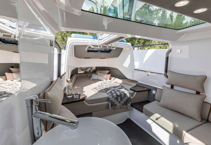 Motorboat Axopar 37 Brabus Line Alcudia 6