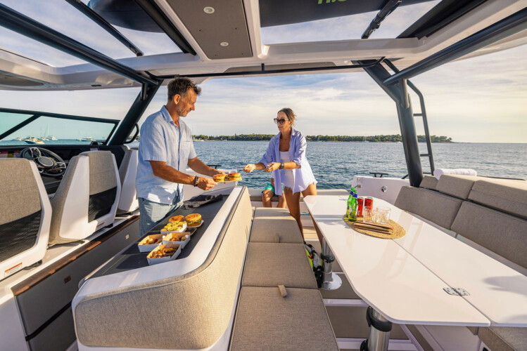 Motorboat Axopar 45 Sun Top Pollensa 12