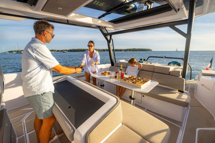 Motorboat Axopar 45 Sun Top Pollensa 13