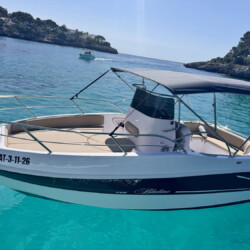 Motorboat Blueline 21 Open Cala dOr 2