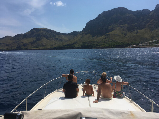 Motorboat Guy Couach 120 Fly Can Picafort 2