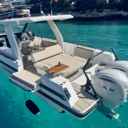 Motorboat Quarken 35 Sport Cala dOr 12