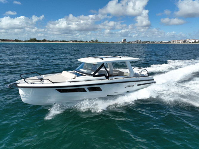 Motorboat Quarken 35 Sport Cala dOr 2