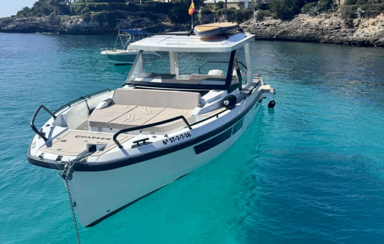 Motorboat Quarken 35 Sport Cala dOr 8