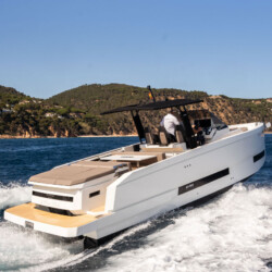 Jacht De Antonio D32 Open Dory Port Calanova 6