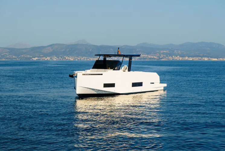 Yacht De Antonio D42 Open Ohana Port Calanova 1