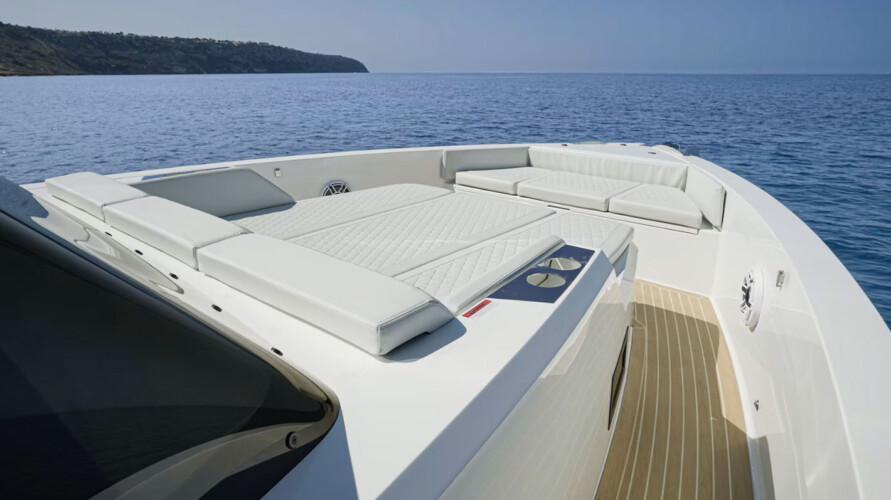 Yacht De Antonio D42 Open Ohana Port Calanova 11