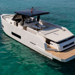 Yacht De Antonio D42 Open Ohana Port Calanova 18