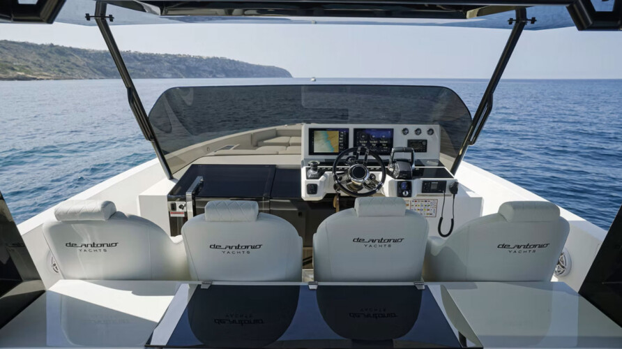 Yacht De Antonio D42 Open Ohana Port Calanova 5