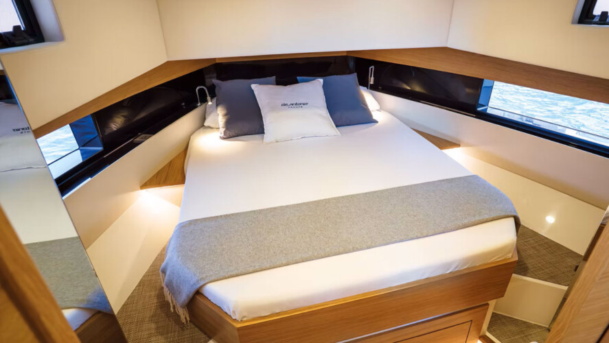 Yacht De Antonio D42 Open Ohana Port Calanova 9