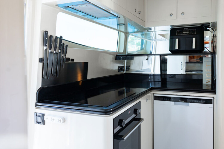 Yacht Elegance 78 Ehthele Port de Andratx 32