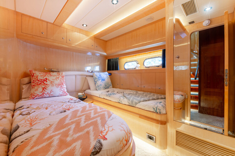 Yacht Elegance 78 Ehthele Port de Andratx 8