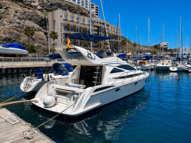 Yacht Voyage Stealth 420 Bloody Mary Palma de Mallorca 1