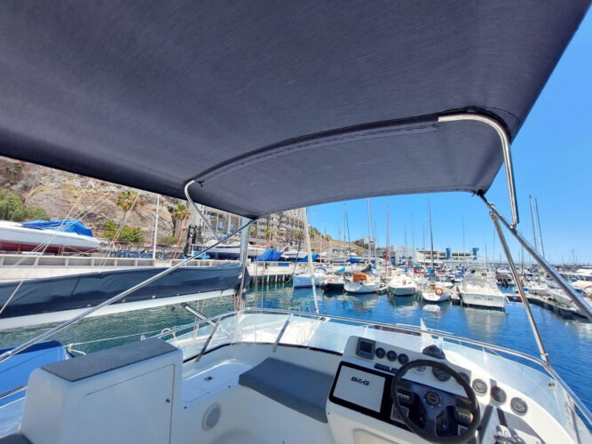 Yacht Voyage Stealth 420 Bloody Mary Palma de Mallorca 10