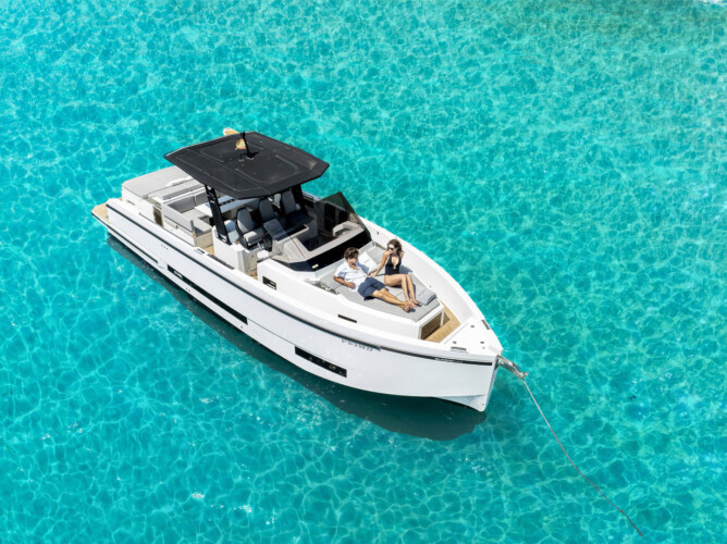 yacht De Antonio D36 Open Gimlet Port Calanova 8