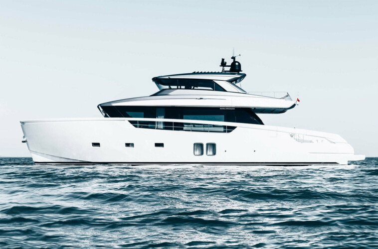 yacht Sanlorenzo SX76 Globito de Mar Palma 10