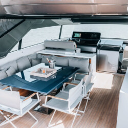 yacht Sanlorenzo SX76 Globito de Mar Palma 16