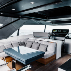 yacht Sanlorenzo SX76 Globito de Mar Palma 20