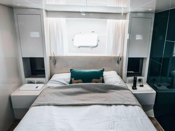 yacht Sanlorenzo SX76 Globito de Mar Palma 5