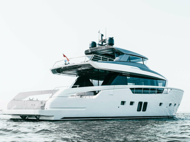 yacht Sanlorenzo SX76 Globito de Mar Palma 7