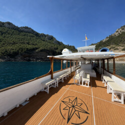 Motorboat Amayna Mallorca 6