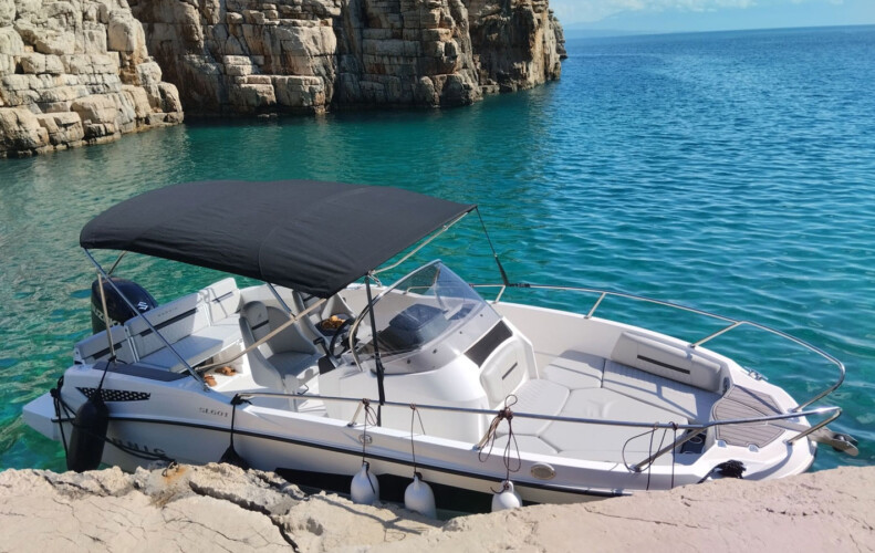 Motorboat Karnic 601 Alcudia 7