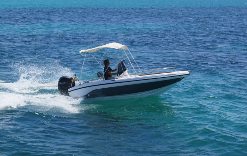 Bateau à moteur Poseidon R540 Can Pastilla 5