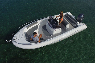 rent motorboat Pacific Craft 625 Can Pastilla