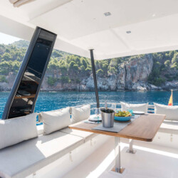 Катамаран Fountaine Pajot 44 Kairos Soller 1