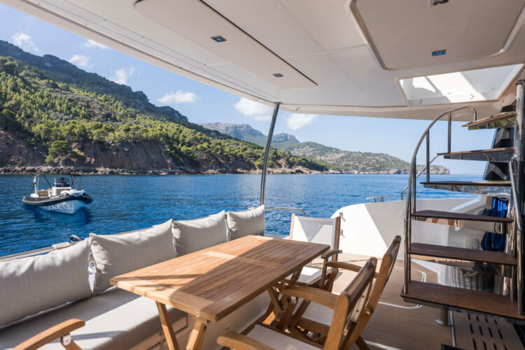 Катамаран Fountaine Pajot 44 Kairos Soller 6