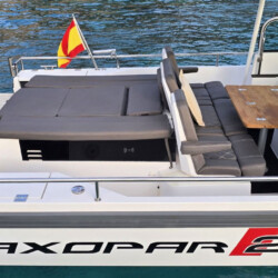 Motorboat Axopar 28 T-Top Santa Ponsa 3