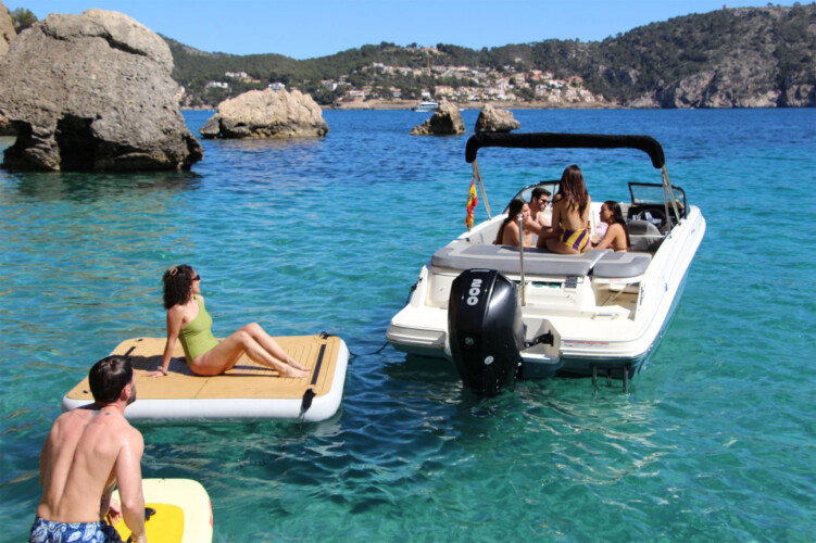 Motorboat Bayliner VR6 Santa Ponsa 10