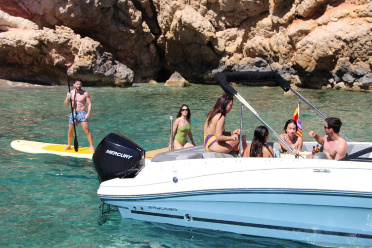 Motorboat Bayliner VR6 Santa Ponsa 3