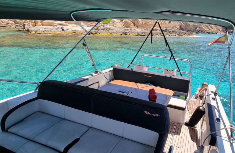 Lancha motora Beneteau Flyer 8.8 Sunny Can Pastilla 4