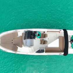 Motorboat Quicksilver Activ 805 Can Pastilla 8