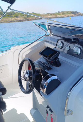 Motorboat V2 7.0 Puerto Portals 4