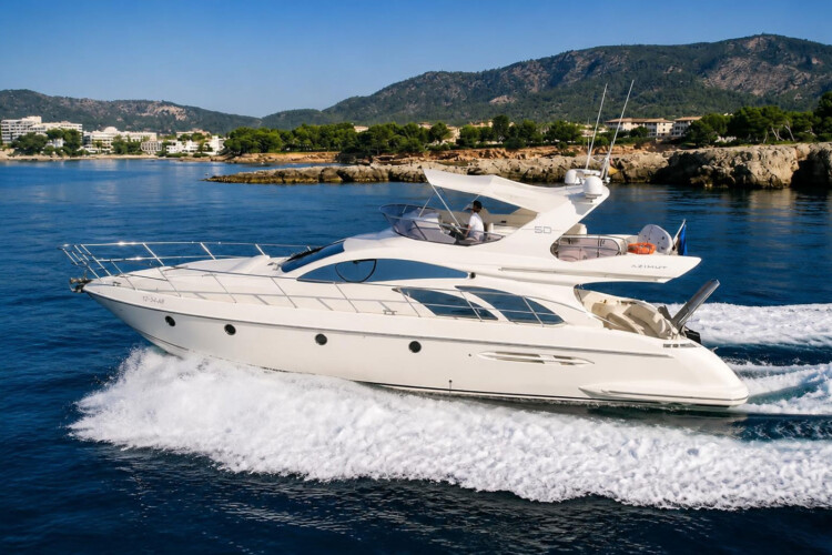 Yacht Azimut 50 EdenRoc Palma de Majorque 15