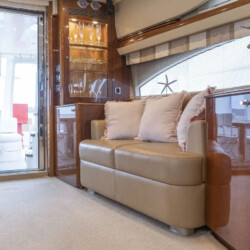 Yacht Princess 67 Luna Alcudia 16