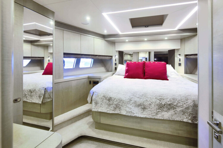 Yacht Sunseeker 75 Raoul W Palma de Majorque 5